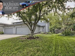 405 Cheshire Dr #1, Bloomington, IL