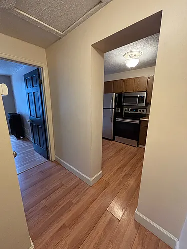 315 N 3rd Ave E Photo 1