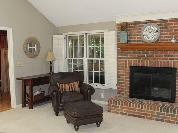 3rd image of 5117 Reddington Ct