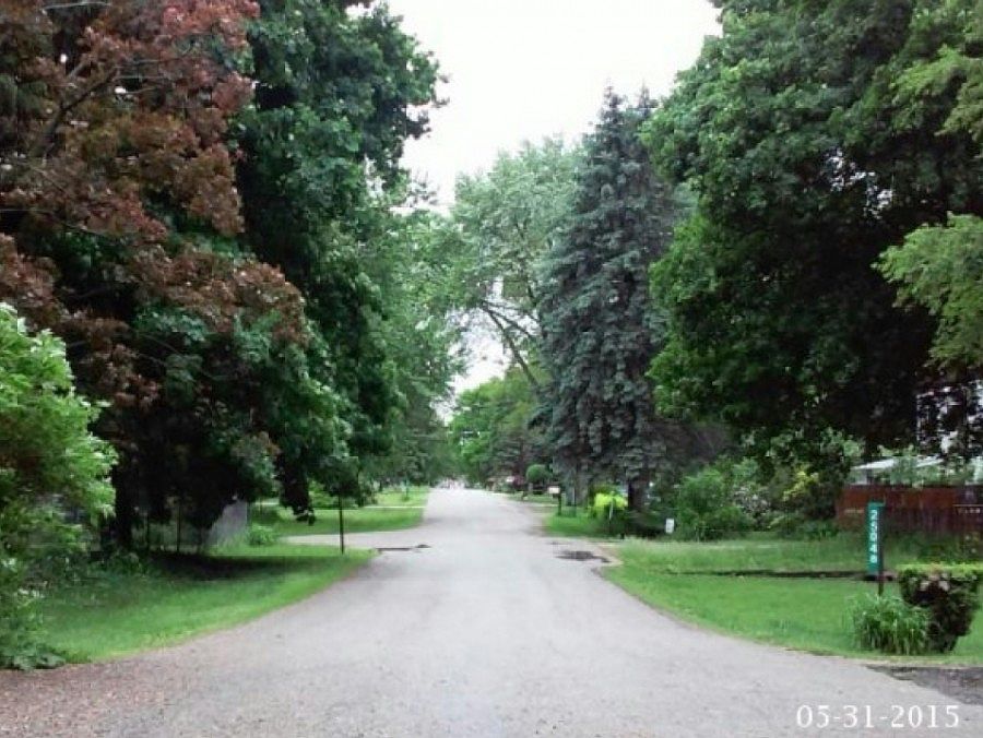 2nd image of 25059 W Edgar Ave