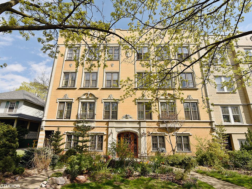 1st image of 1928 W Morse Ave #2W