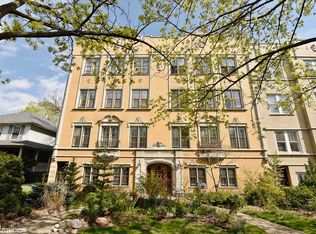 1928 W Morse Ave #2W, Chicago, IL 60626