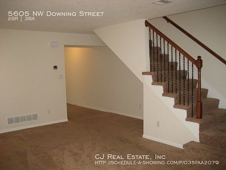 4th image of 5605 NW Downing St