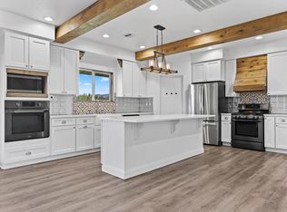 1716 S Old Highway 91, New Harmony, UT 84757