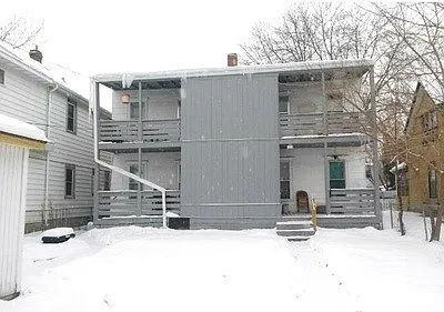635 Adams St NE #4 Photo 1