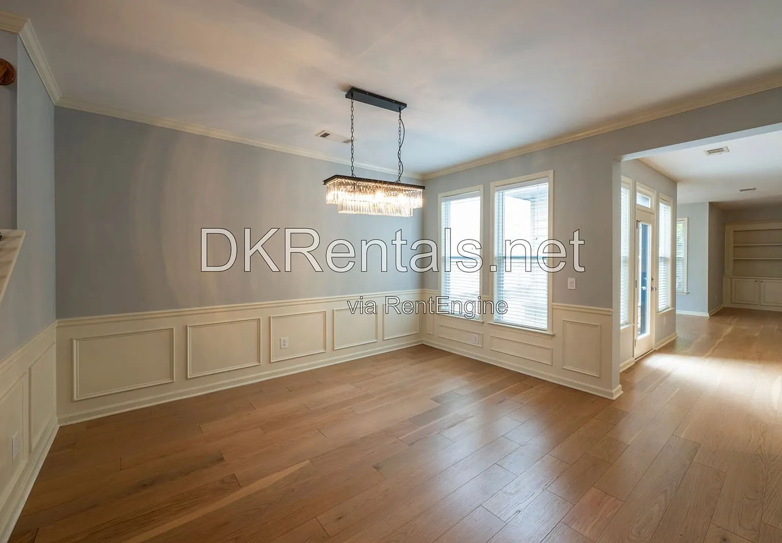 5 bed, 3.0 bath, 3312 sqft, $3,600 — Photo 2