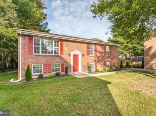 12035 Birchview Dr, Clinton, MD
