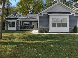 259 Patriots Lndg, Fillmore, IN 46128