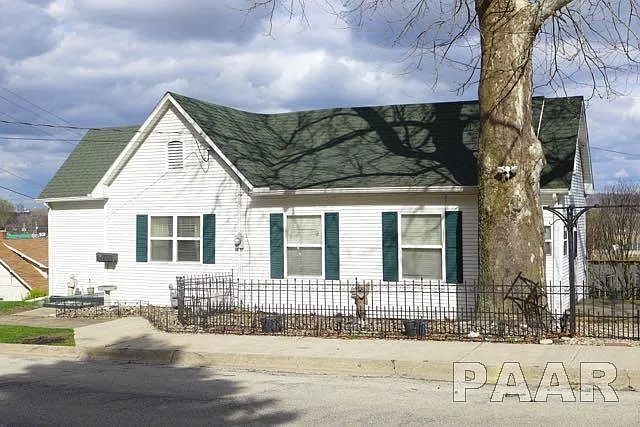 102 Peru Ave photo 1