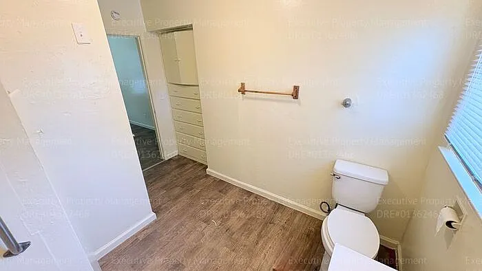 2321 N Inyo St #2321 — Photo 13