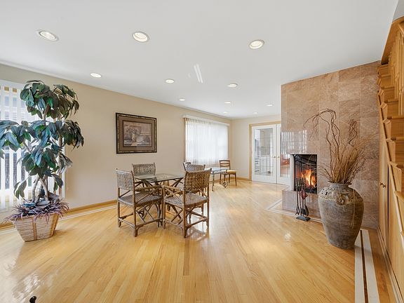 4th image of 7538 E Prairie Rd