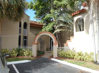 Wndmill Lakes Iii, Hollywood, FL 33025