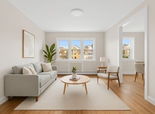 44-20 25th Ave #2, Astoria, NY 11103