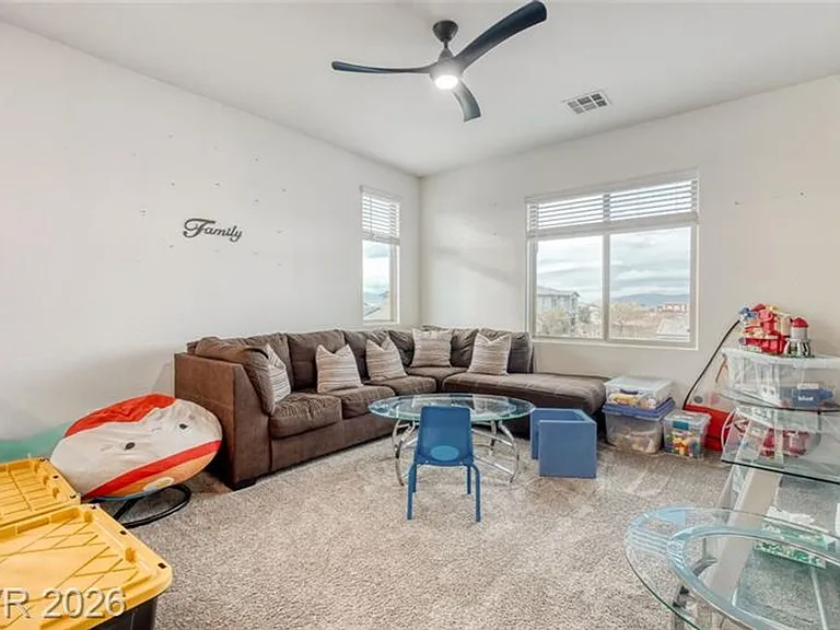 3135 Hazy Hills Ave — Photo 15