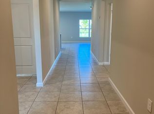 602 Lychee Ln, Fort Pierce, FL 34981