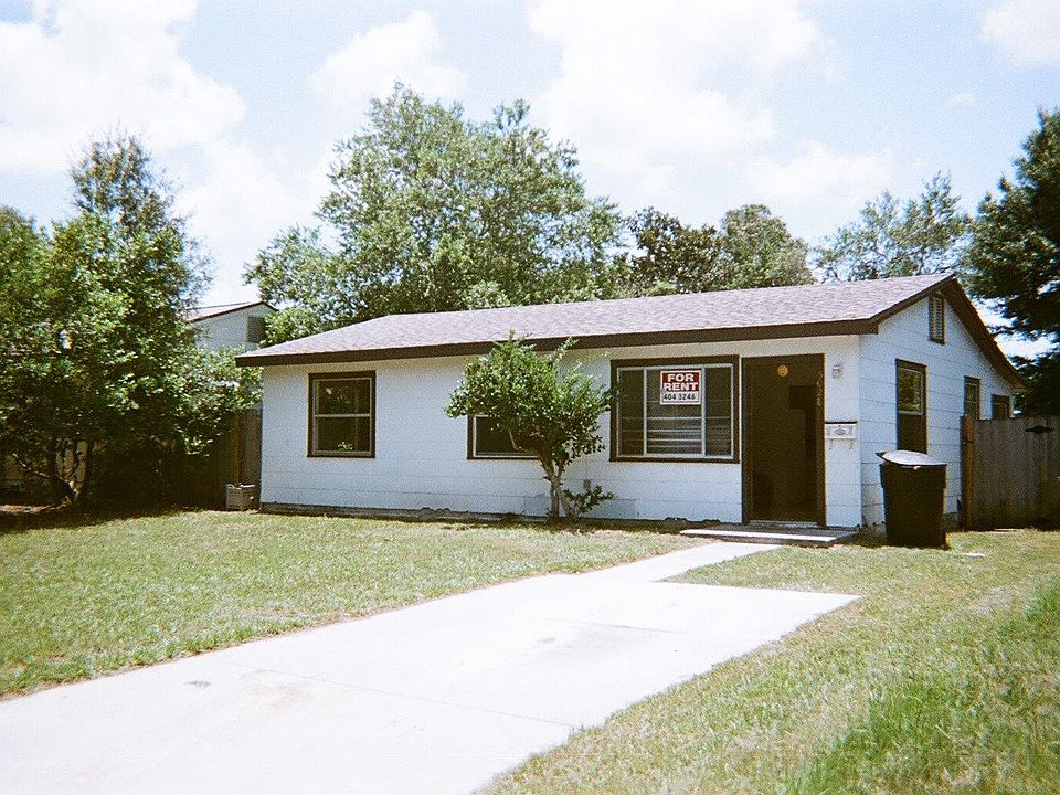 1st image of 5028 36th Ave N