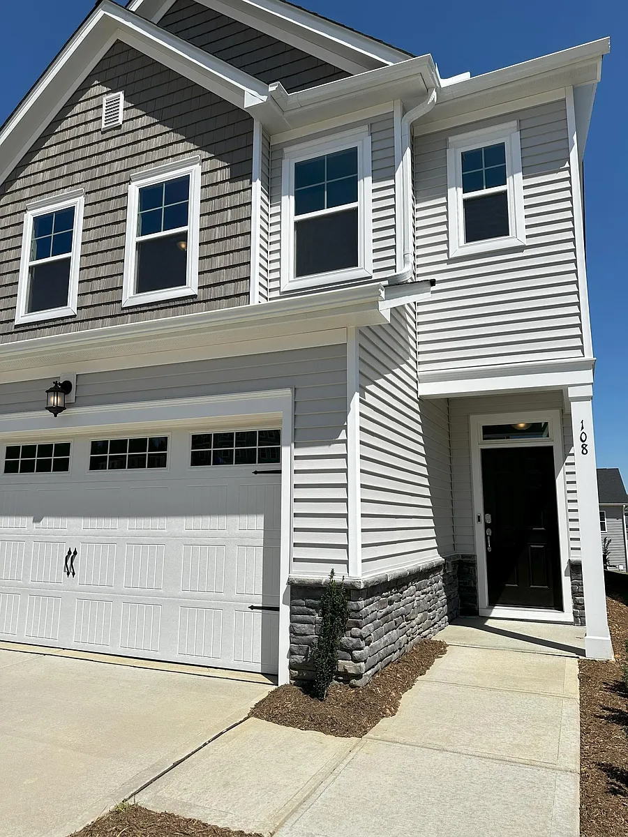 Building Photo - 108 Sagebrook Dr
