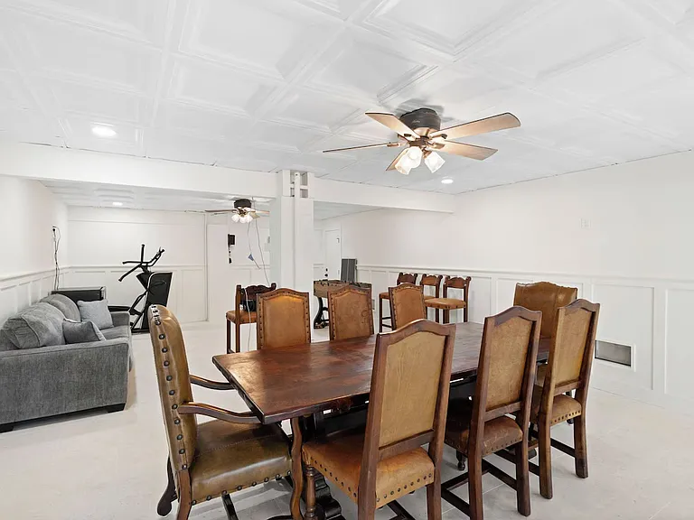350 Firehouse Ct — Photo 33