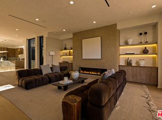 923 Milwood Ave, Venice, CA 90291