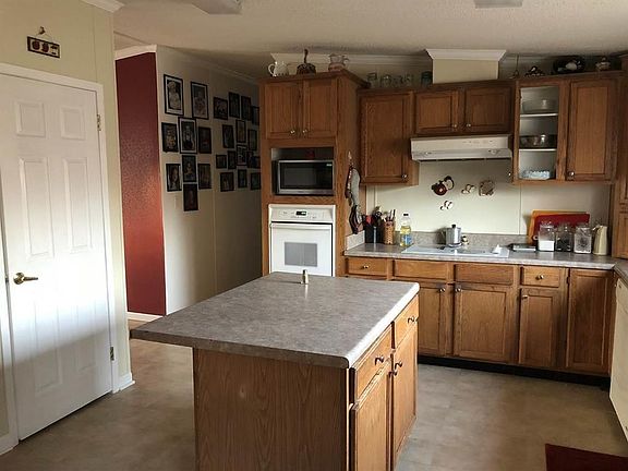 4th image of 2769 County Street 2757