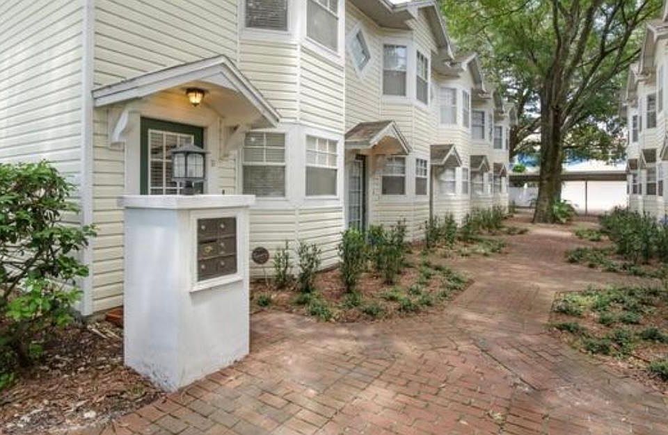 1st image of 504 S Oregon Ave APT F
