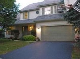 1170 Willoby Ln, Elgin, IL 60120