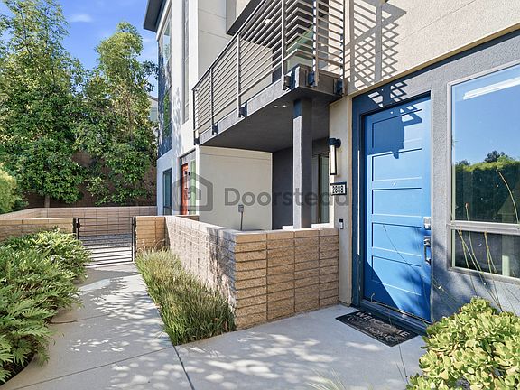 4th image of 2888 N Glassell St