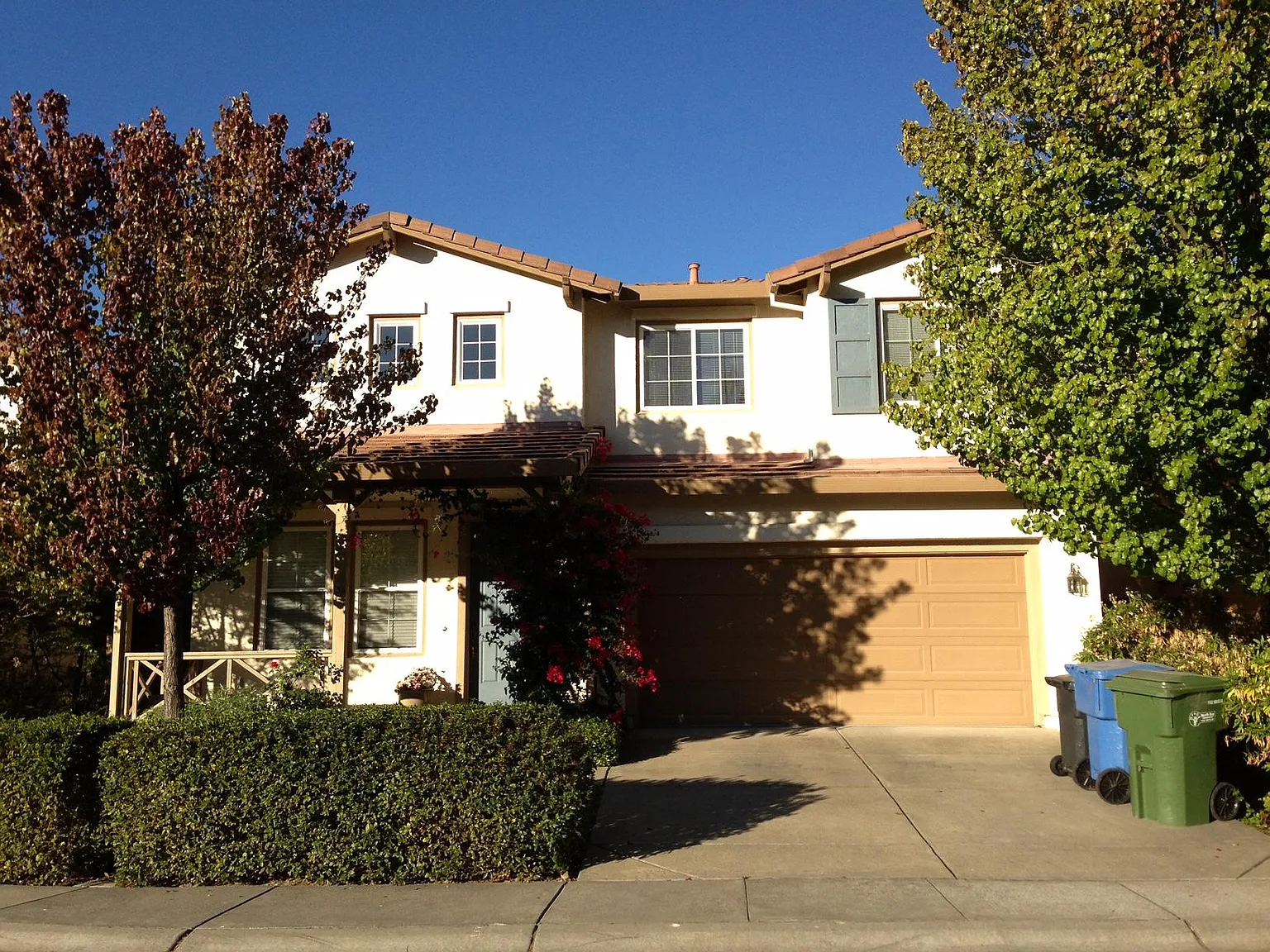 174 Pizarro Ave — Photo 3
