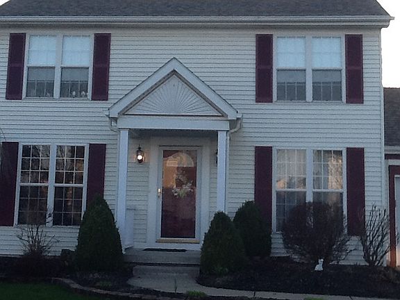 2nd image of 51 Trentwood Trl
