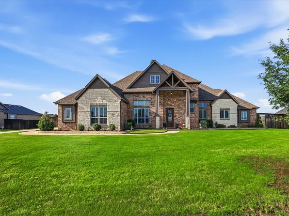 1231 Poppie Ln, Midlothian, TX 76065