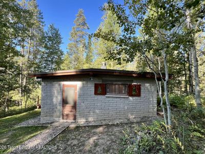 415 Forest Rd #21, Alpine, WY, 83128
