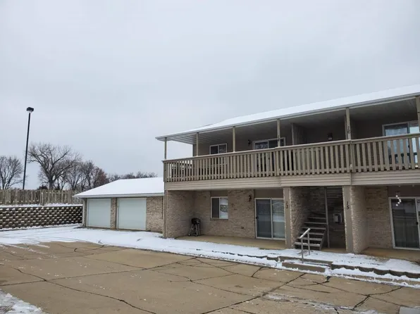 1652 Exchange St, Okoboji, IA 51355