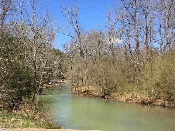 4th image of 4112 Highway 375 W