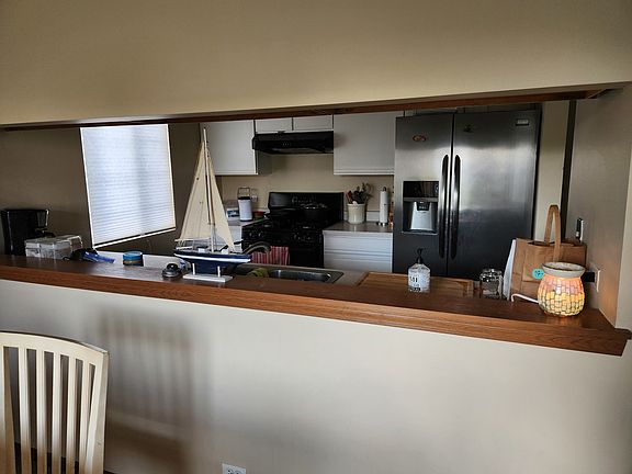 5th image of 1390 Belle Haven Dr