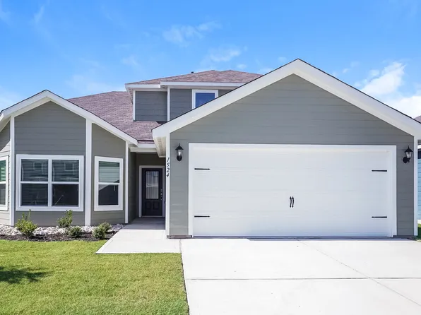 1524 Harvester Dr, Fort Worth, TX 76140