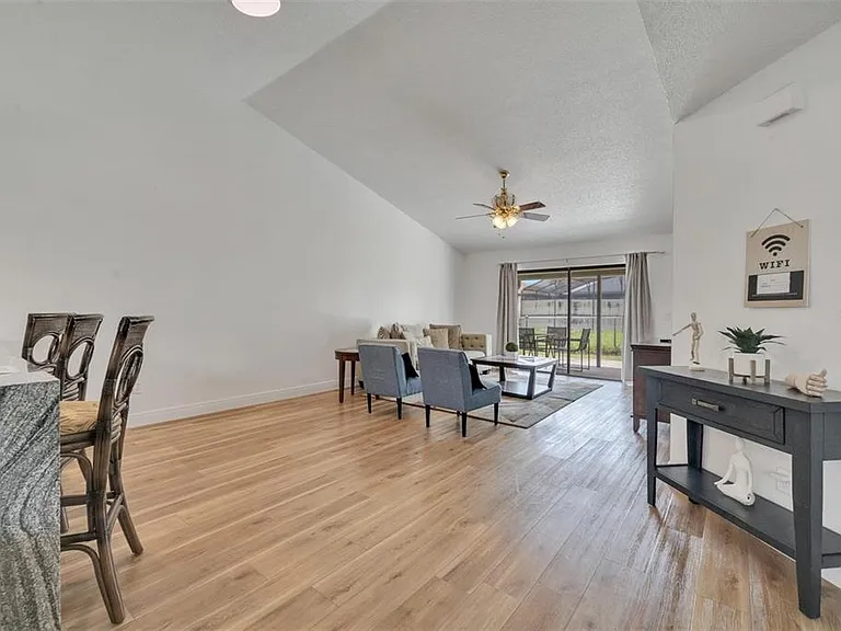 153 Sandalwood Dr — Photo 6