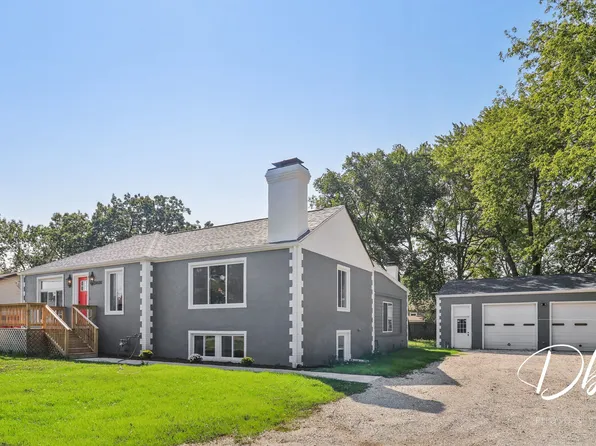 34686 N Long Ave, Ingleside, IL 60041