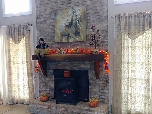 Gas Fireplace
