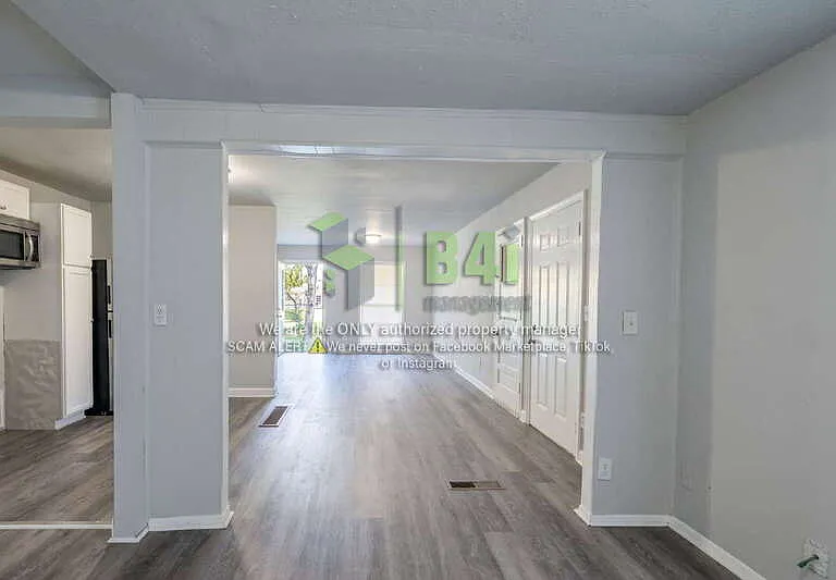 451 Fairlock Ln NW — Photo 6