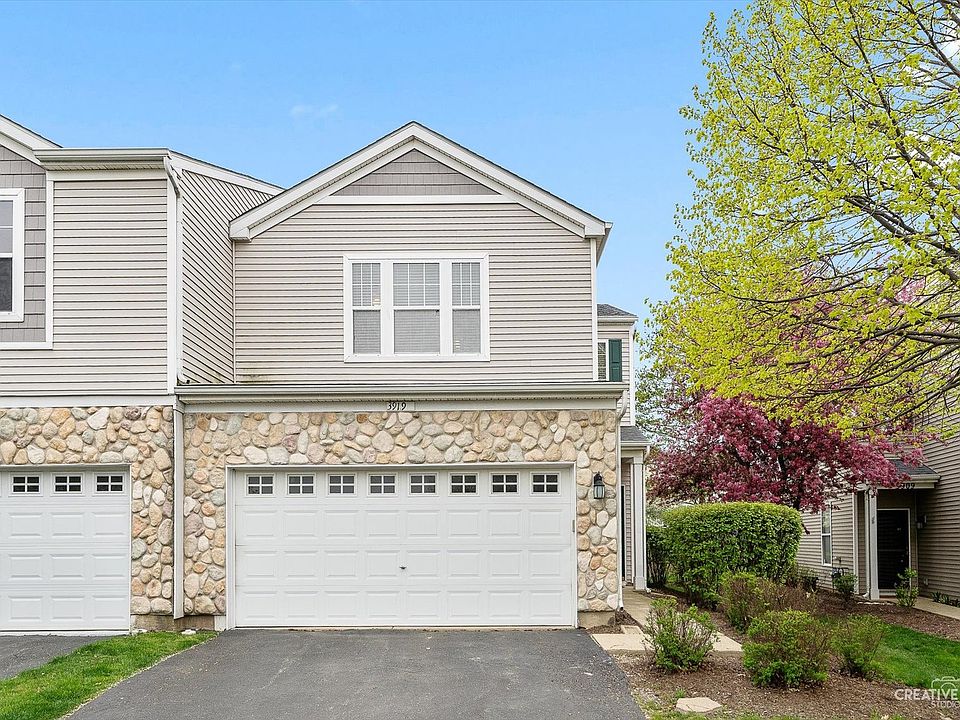 1st image of 3919 Blackstone Dr