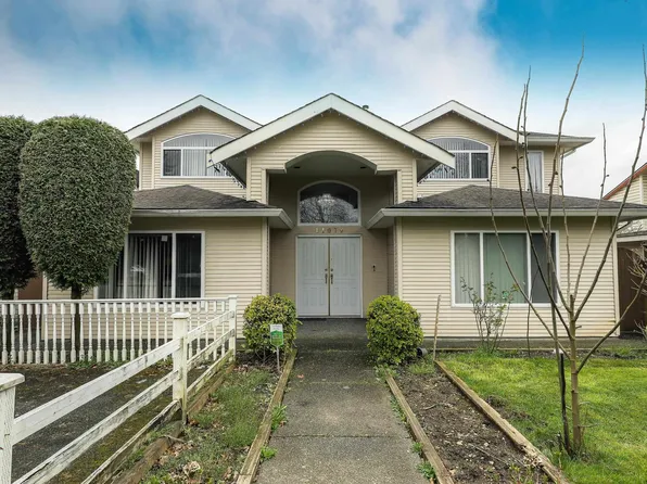 14076 72nd Ave, Surrey, BC V3W 2P8