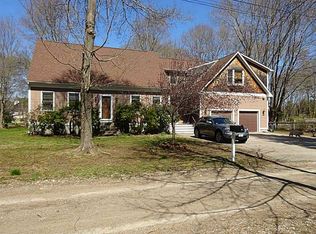 86 Sherman Ave, South Kingstown, RI 02892
