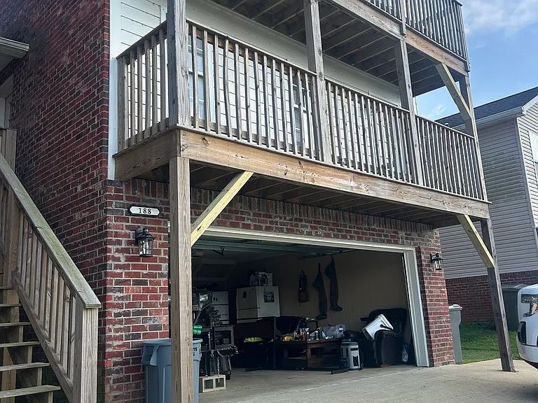 194 Dumbarton Rd — Photo 13