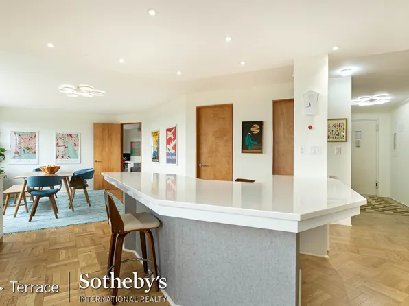 125-10 Queens Boulevard image 23 of 28