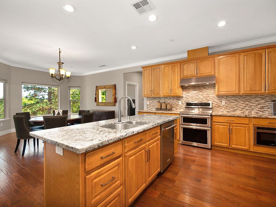 1st image of 6225 Green Ridge Dr