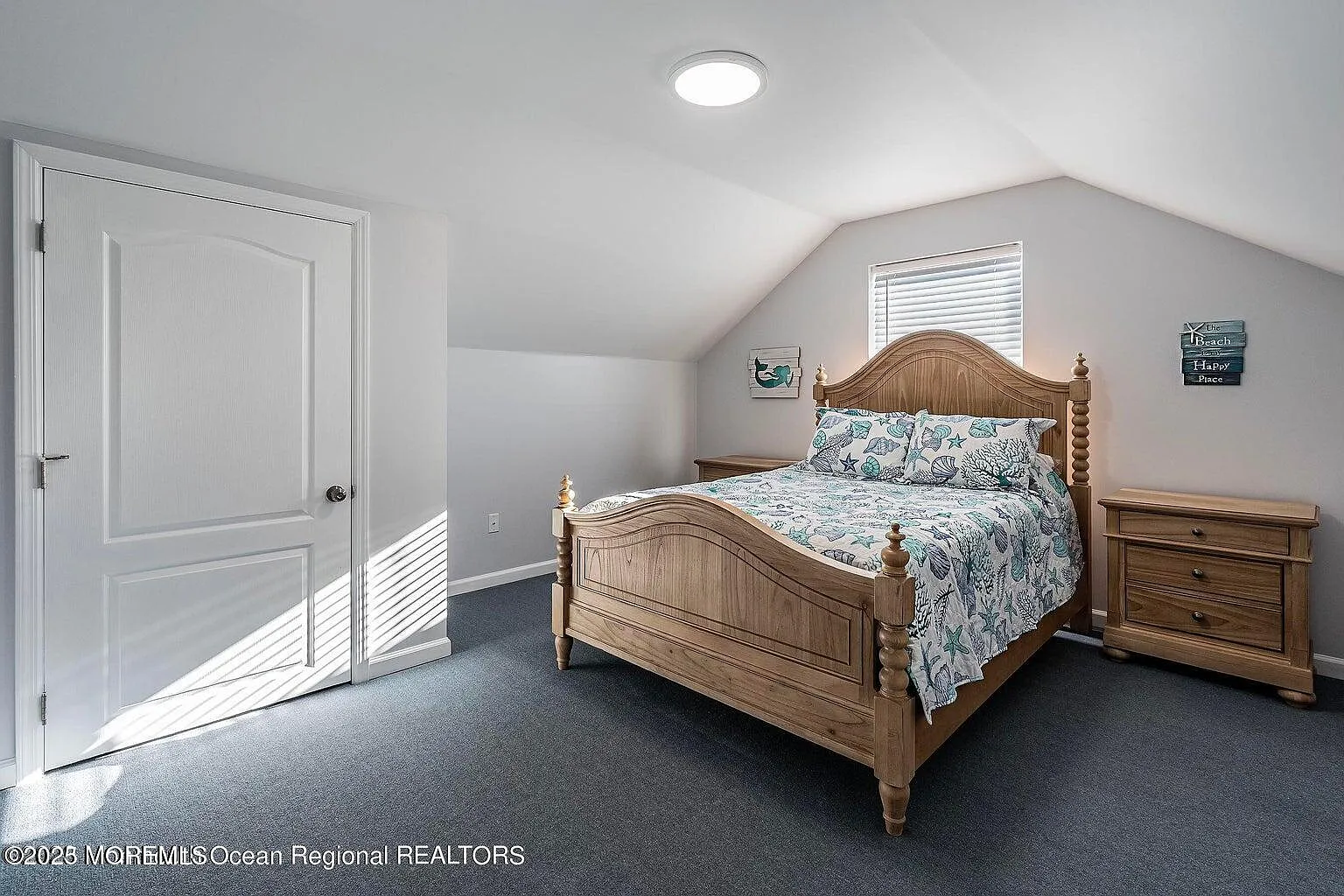 8 bed, 3840 sqft, $14,000 — Photo 4