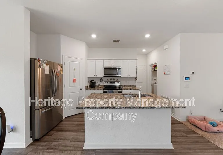 5811 Rue Picasso — Photo 10