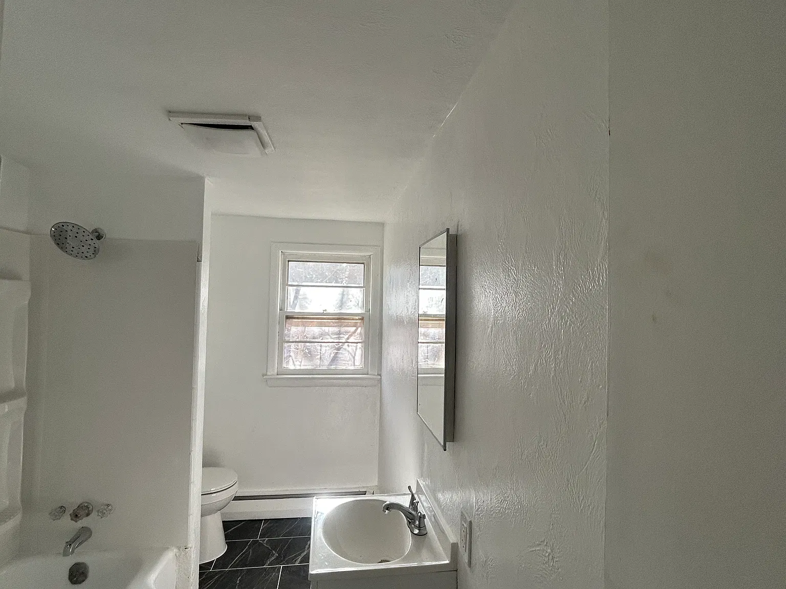 2 bed, $1,195 — Photo 3