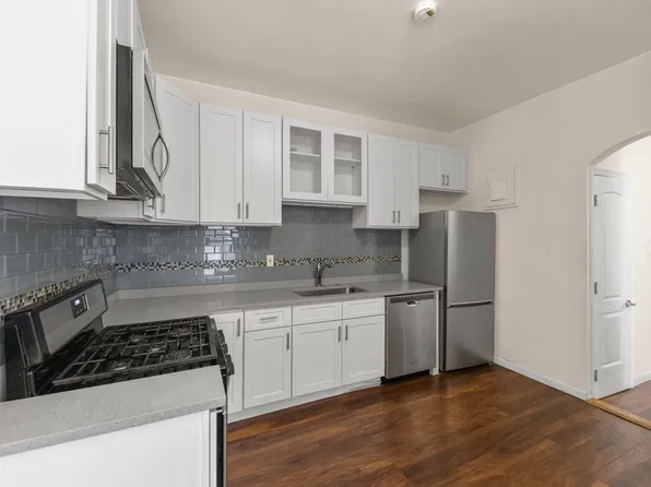 598 Eastern Parkway image 1 of 6