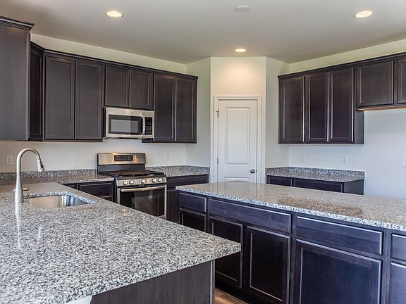 Sheridan II - Kitchen - 6215 Oasis Trail Madison, WI